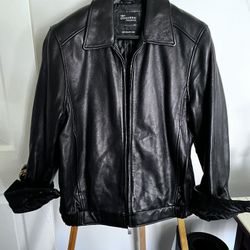 Black Leather Vintage Jacket Size Small