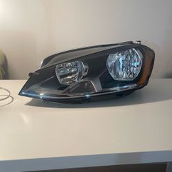 2016 Sportwagen Headlight, Fits (2015-2017 Golf SportWagen, 2015-2018 Golf, 2015-2017 Golf Alltrack, and potentially GTI models)