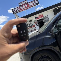 Keys For Cars / Llaves De Carro / Key Fobs 