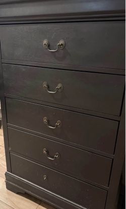 Dresser