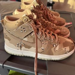 Nike (W) Dunk High Desert Camo 2022 Size 6.5