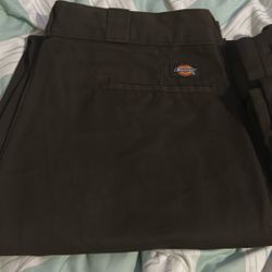 2 Dickes Pants Lose Fit 