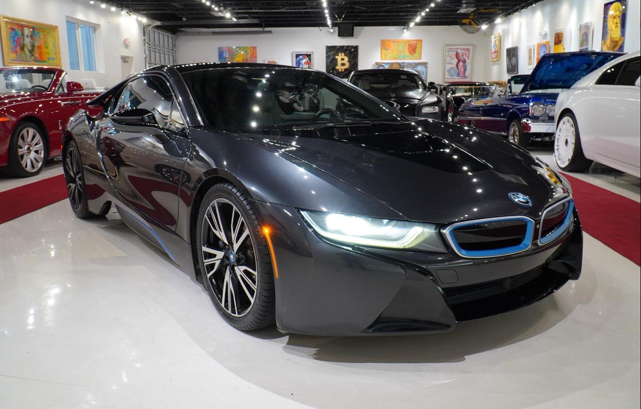 2015 BMW i8