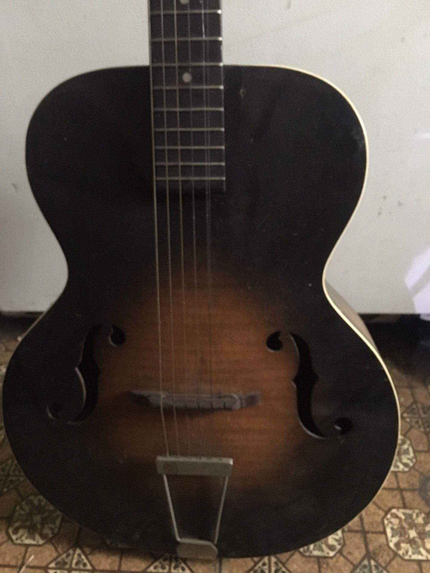 Guitar USA made Archtop Acoustic