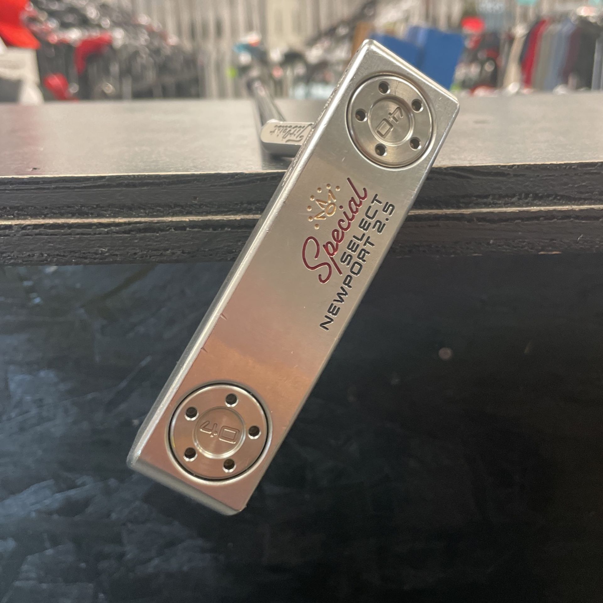 Scotty-Cameron-special-select-Newport-2.5-blade-putter-right-hand