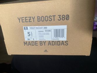 Yezzy boots