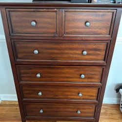 5 Drawer Dresser