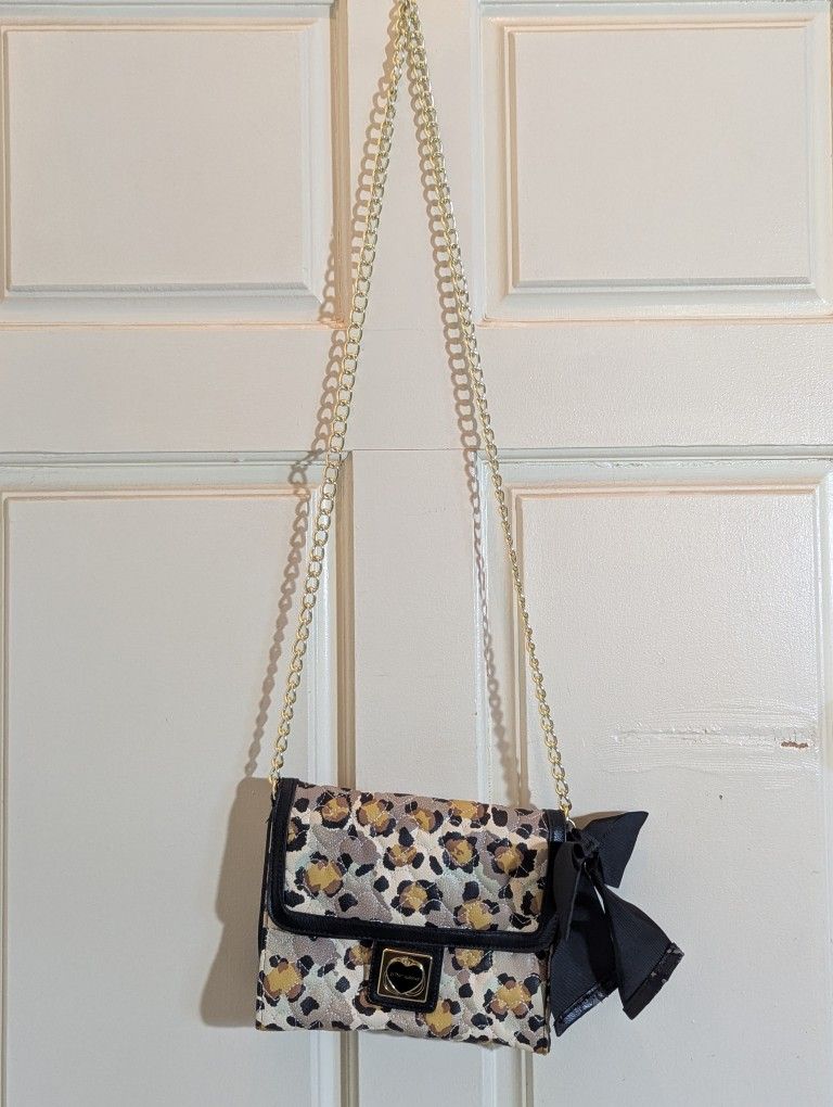 Betsey Johnson Be My Sweetheart Leopard Crossbody Purse Handbag Quilted Hearts