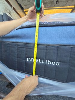 King size soft  15 inch matress and Boxpring free Delivery