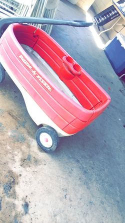 Heavy duty radio flyer