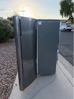 Free Fridge