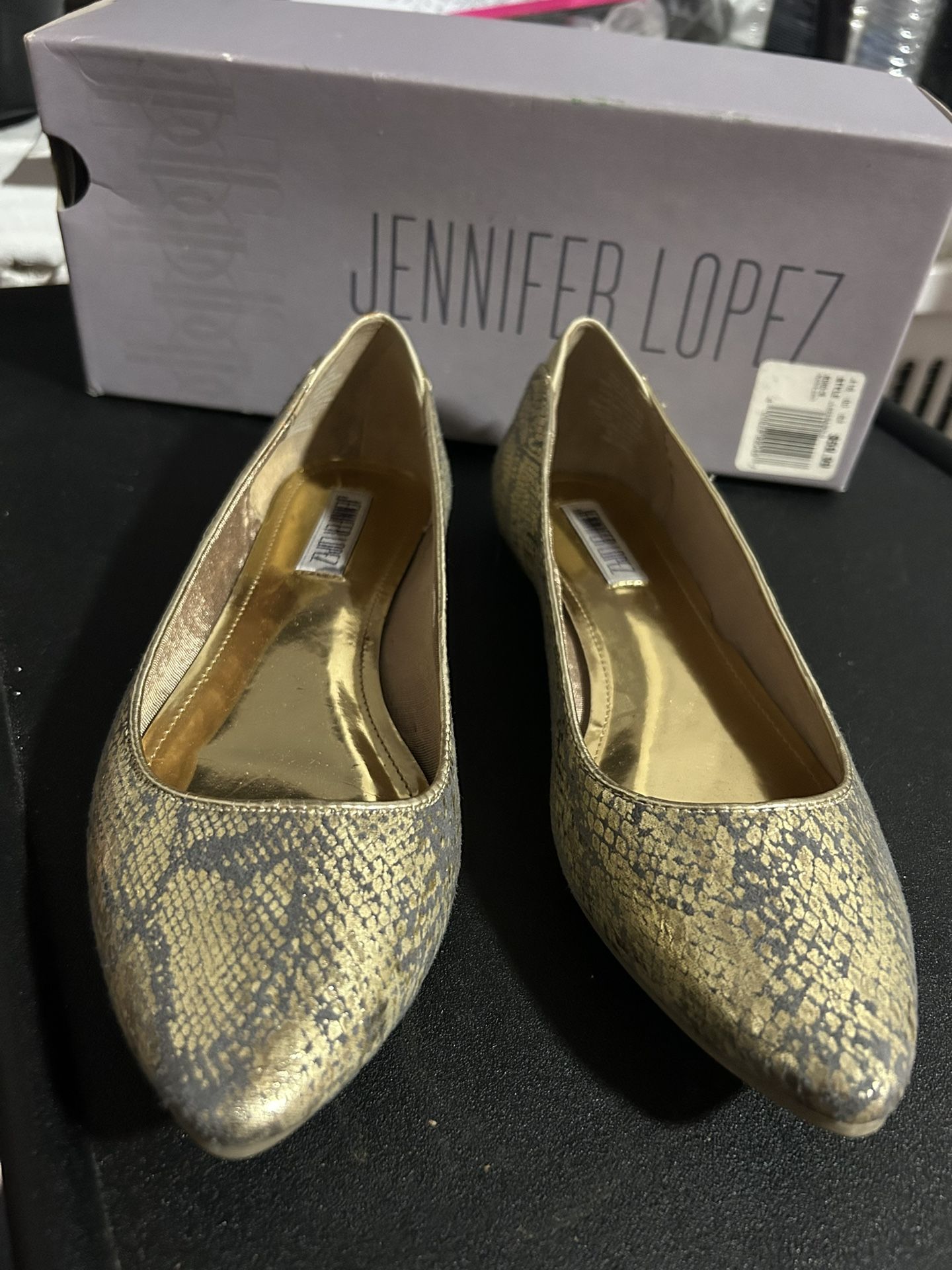 Jennifer Lopez JLKEERAGOLD Flats - Size7
