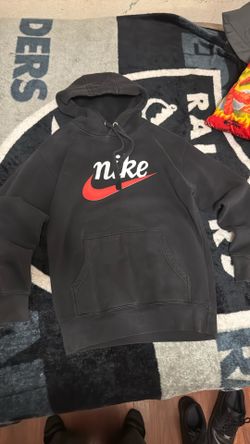 nike hoodie small