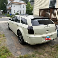 2005 Dodge Magnum