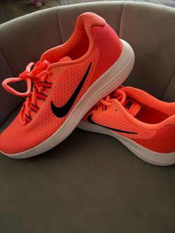 Nike women