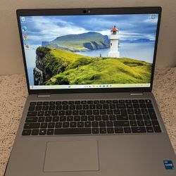  Dell Laptop – Latitude 5520, Intel i5, 16GB RAM, 256GB NVMe SSD – Excellent Condition