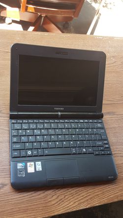 Toshiba NB200 laptop