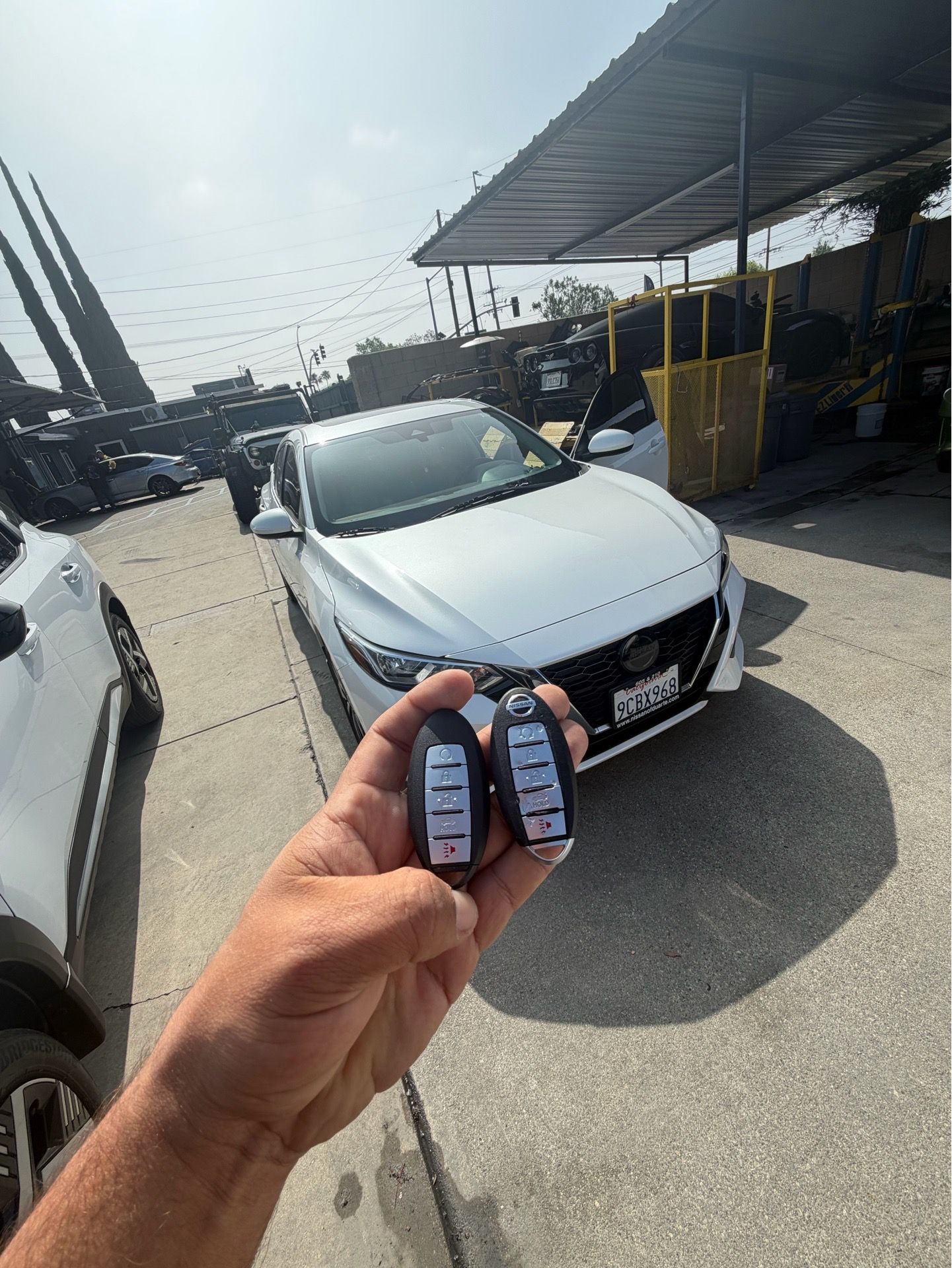 Lost keys Nissan /car keys and remotes