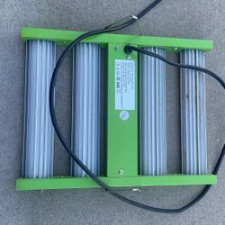 Alpha Par LED Growlight 