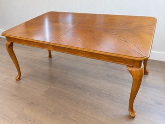 Expandable Wood Dining Table With 2 Leaves – Table Only