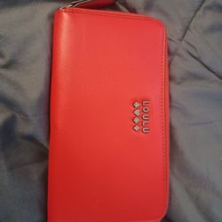 Gwen Stefani's "LOULU" Brand Female Wallet. 