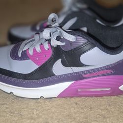 Air Max 90s - 6.5Y/8W
