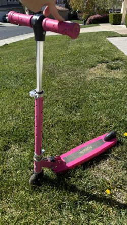 Jetson girls pink scooter