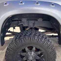 2010 Toyota Tundra Fender Flares