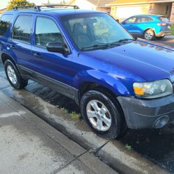 2005 Ford Escape