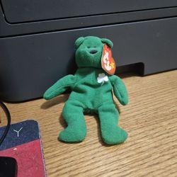 TY Beanie Babies "Erin The Bear" Mint 
