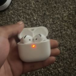 AirPods 4s