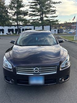 2010 Nissan Maxima SV 4dr-Sedan