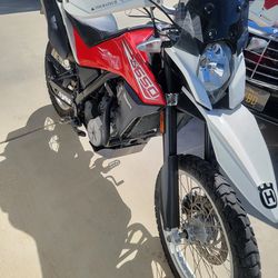 2014 Husqvarna 650 Terra
