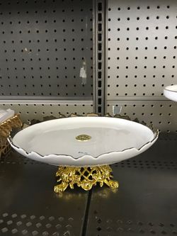 White & Gold Small Dessert Serving Pedestal