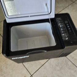 Travel Refrigerator Car Or Home Plug In