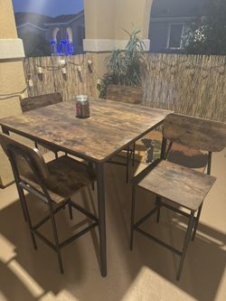 Counter Height Table With Chairs