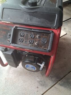 Yamaha 5700W Portable Gas Generator