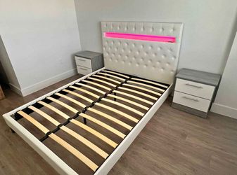 Bedroom Set - Juego de Cuarto