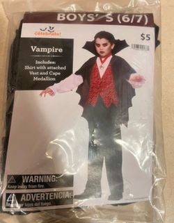 NWT Vampire 2 Pc Boys - Shirt w/attached Vest, Cape & Medallion - 6/7