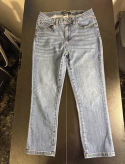 Judy blue women’s jeans size 30 jeans Capri fit blue mid rise stretch