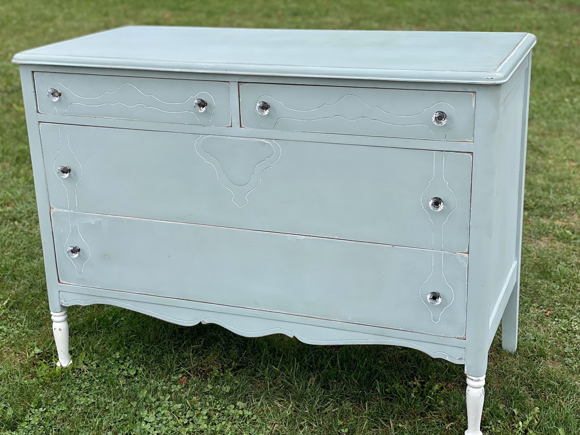 Shabby Chic Vintage Dresser / Buffer