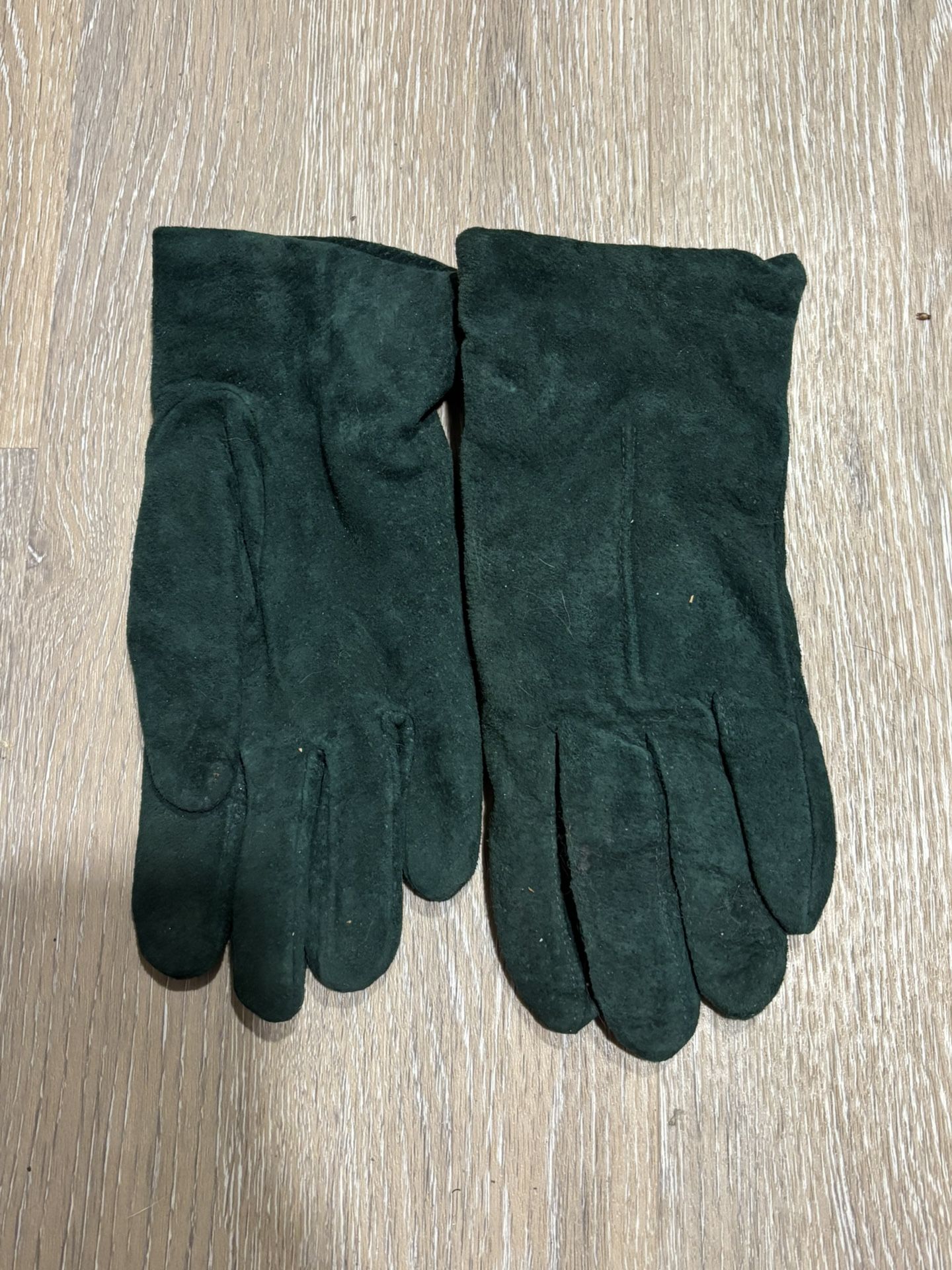Gloves