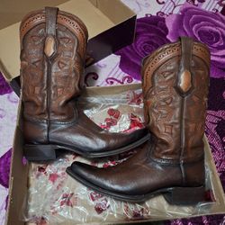 Los ALTOS BOOTS  SEMINUEVAS, 9 1/2 SIZE 