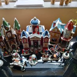 Tres  adornos de navidad con 16 pequeños..
