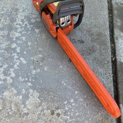 Husqvarna 16in Chainsaw E-Series 435 - Used Once