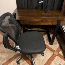 Office Desk With Chair
