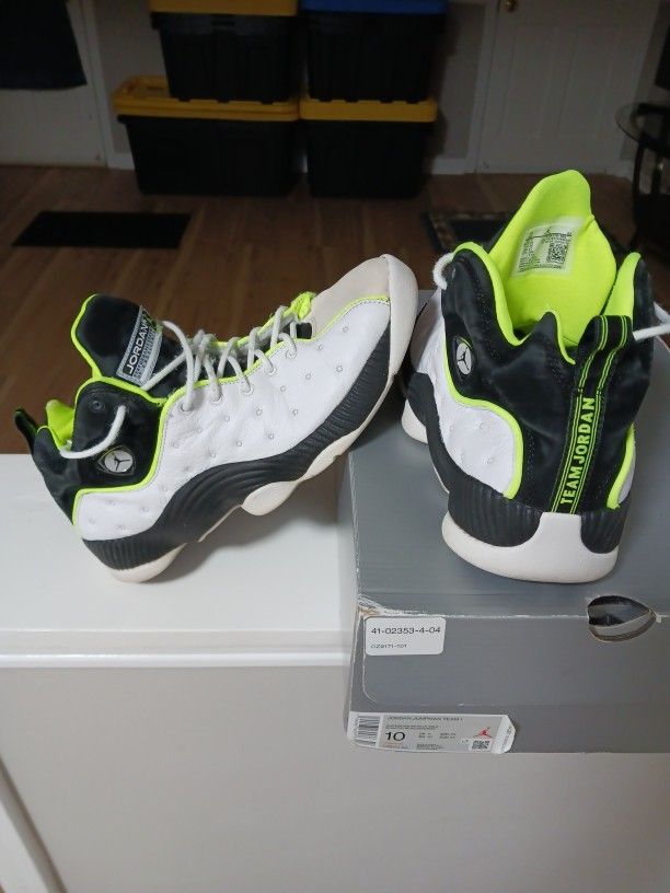 Jordan Jumpman TEAM 1