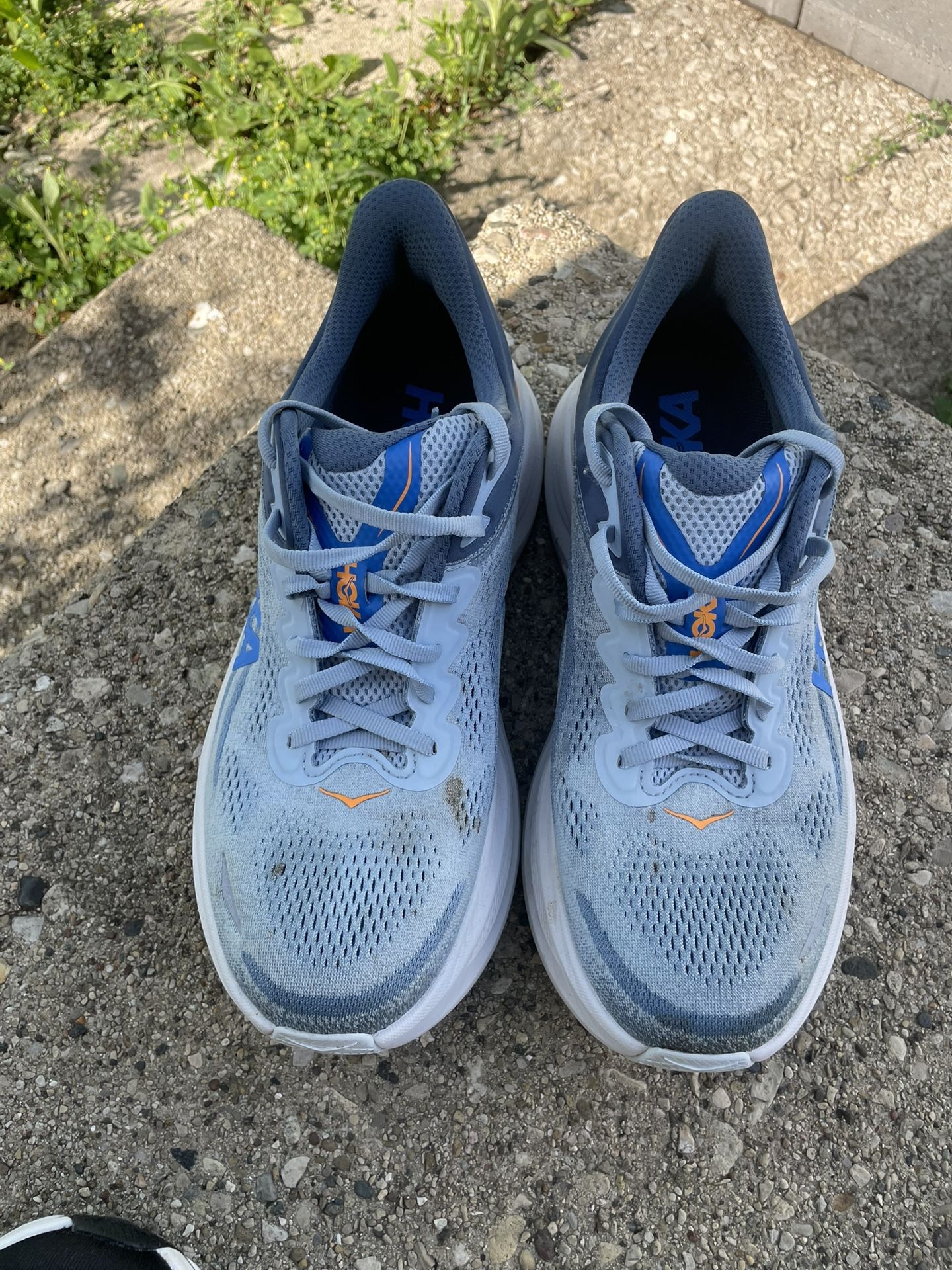 Men’s Hoka Bondi, Size 10