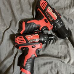 Milwaukee M 12.v 
