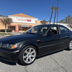 2003 BMW 325i